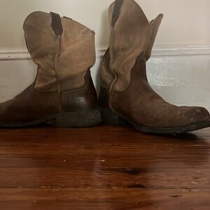 Ariat  Brown boot size 11 wide